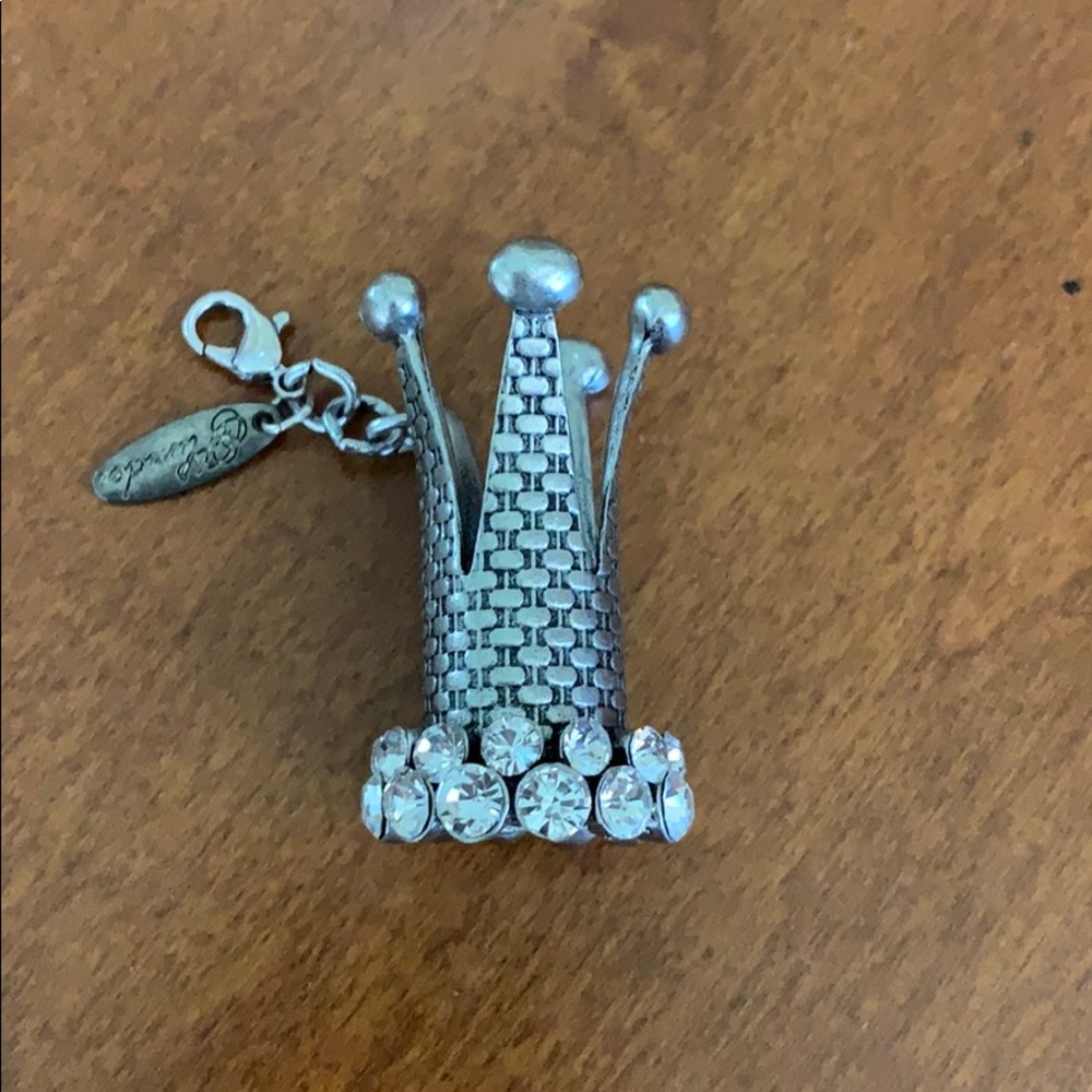 Plunder crown charm